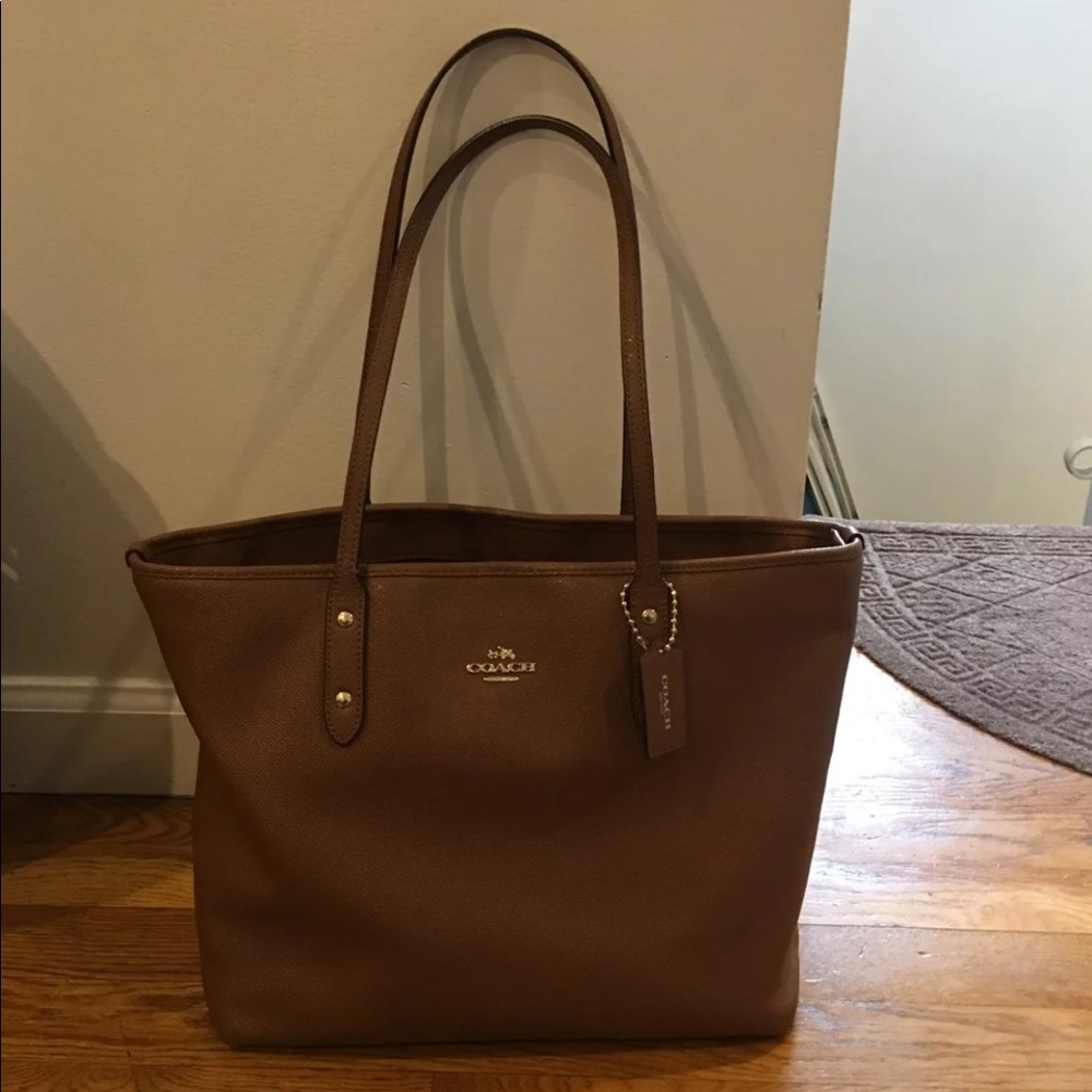 Coach Leather Tote AMAZING CONDITION